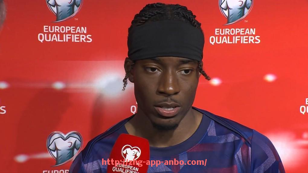 安博体育app下载-火箭队与雄鹿队比赛的直播观看方法介绍