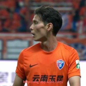 安博体育app下载-法甲外籍教练对球队战术与联赛风格的影响研究